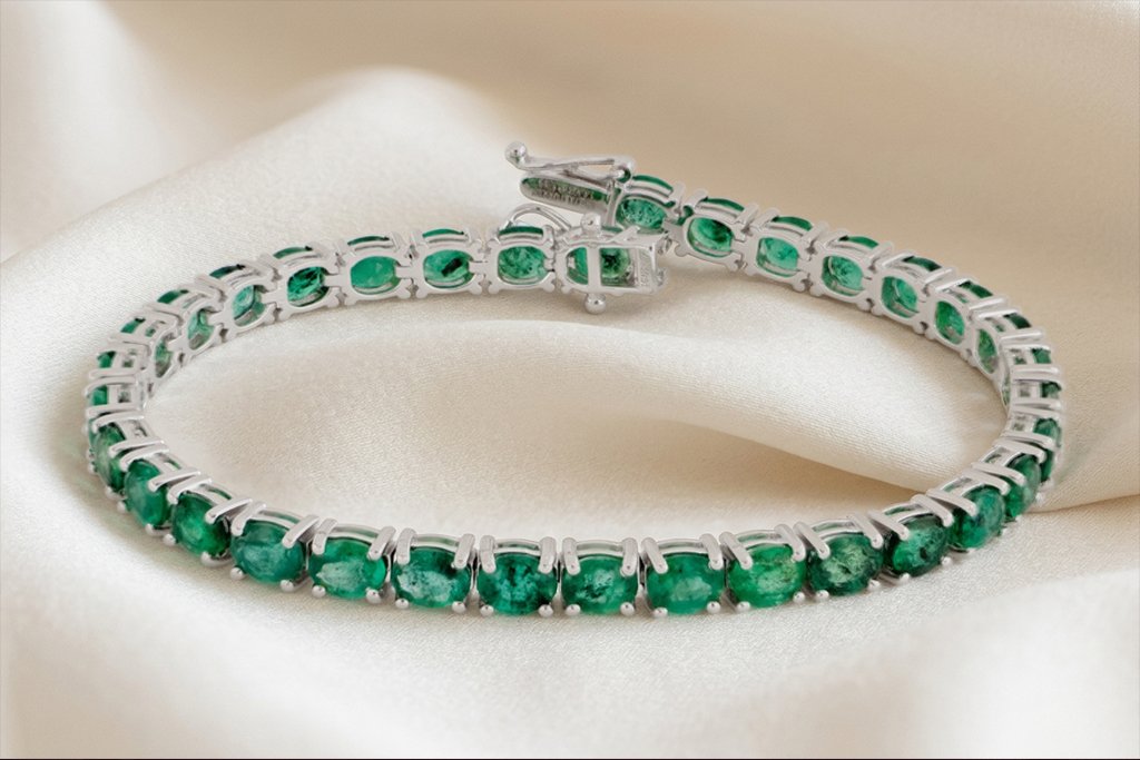 Piedra Esmeralda - Piedra esmeralda en pulsera de oro blanco
